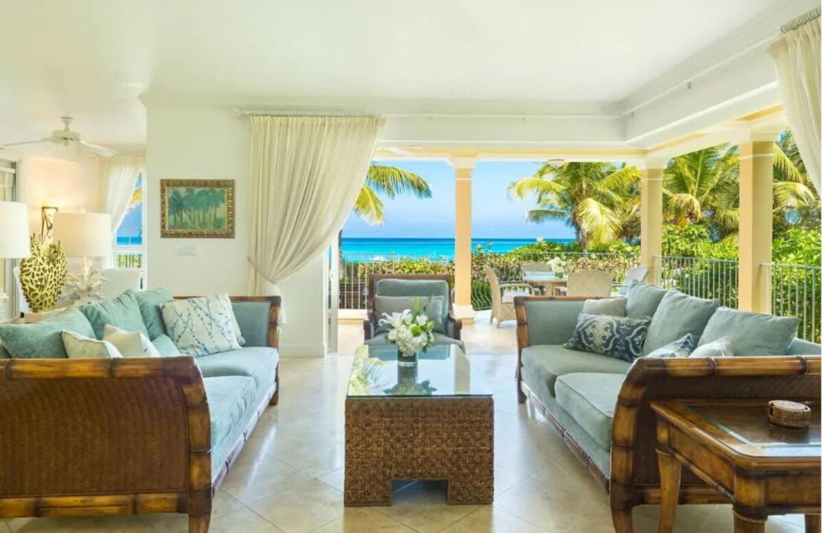 Villa Renaissance Grace Bay Exterior photo